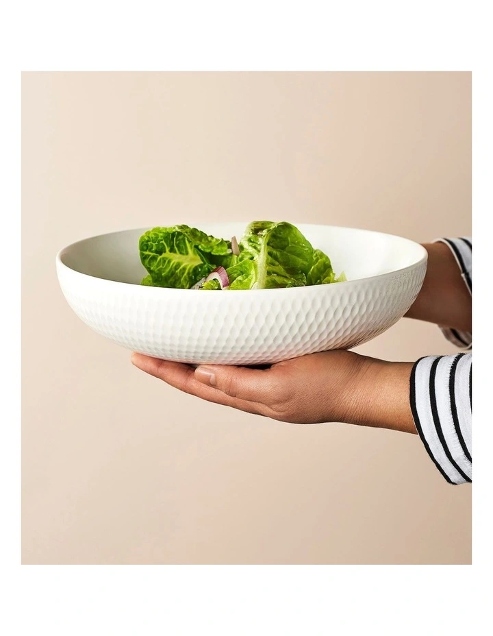 Maxwell & Williams White Basics Diamonds 25cm Round Serving Bowl White - Image 2