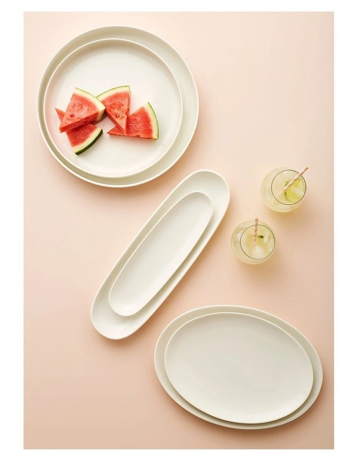 Maxwell & Williams White Basics 30x22cm Oval Plate - Image 2