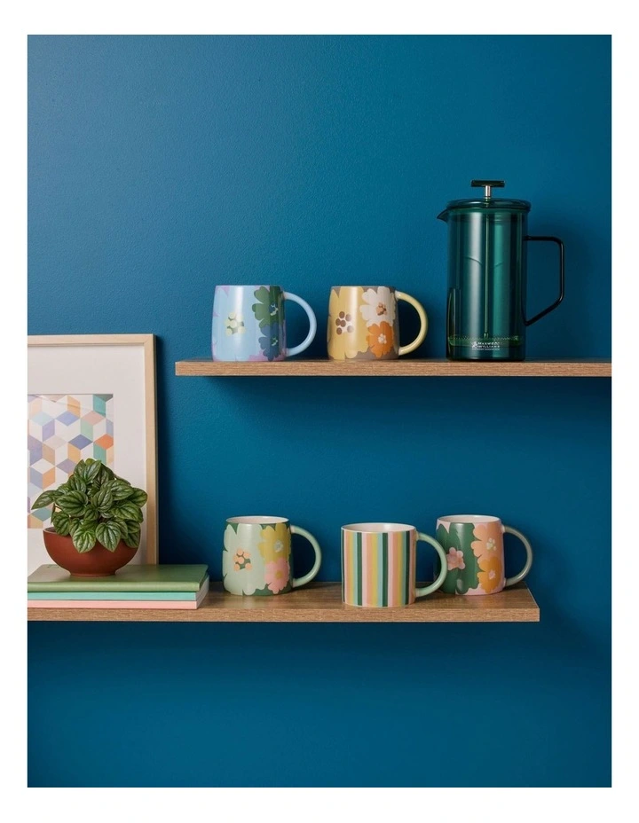 Maxwell & Williams Power Pop Daisy Mug 370ml In Green/Orange - Image 4